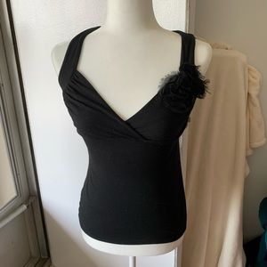 🌈 Black tank with flower (2 for $10 promo)